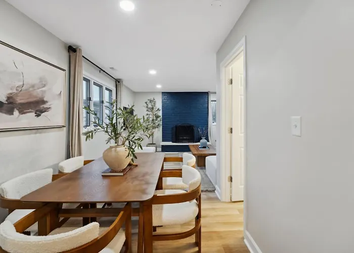 Elevated 3br In *