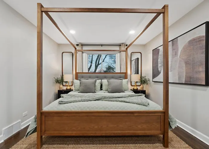 Elevated 3br In Holiday home *
